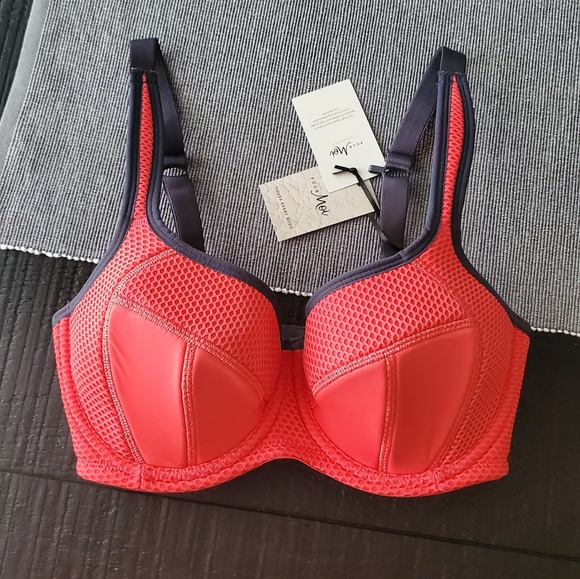 Other - Pour Moi Energy underwire sports bra in coral